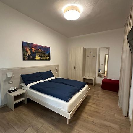 Residenza Pezzani Hotel Парма Екстериор снимка