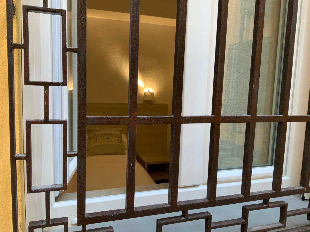 Residenza Pezzani Hotel Парма Екстериор снимка