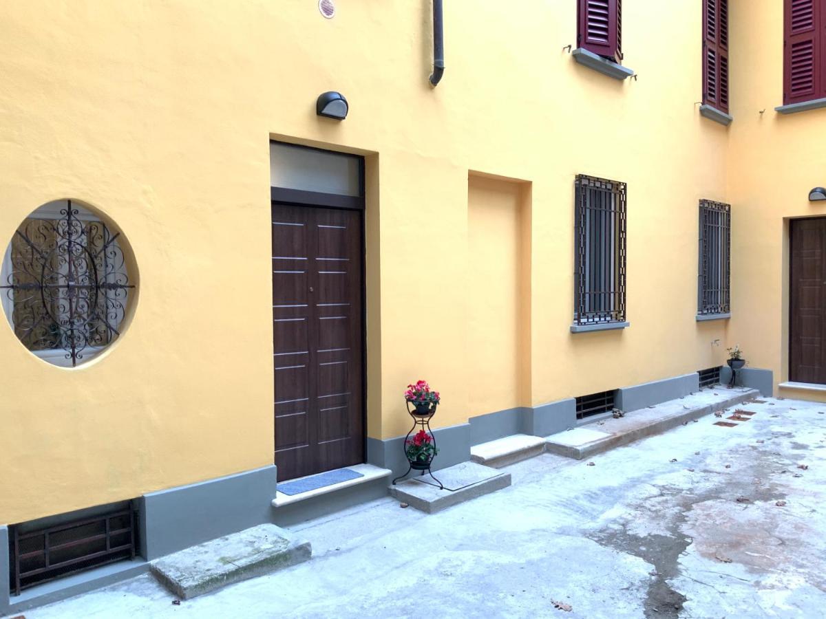 Residenza Pezzani Hotel Парма Екстериор снимка