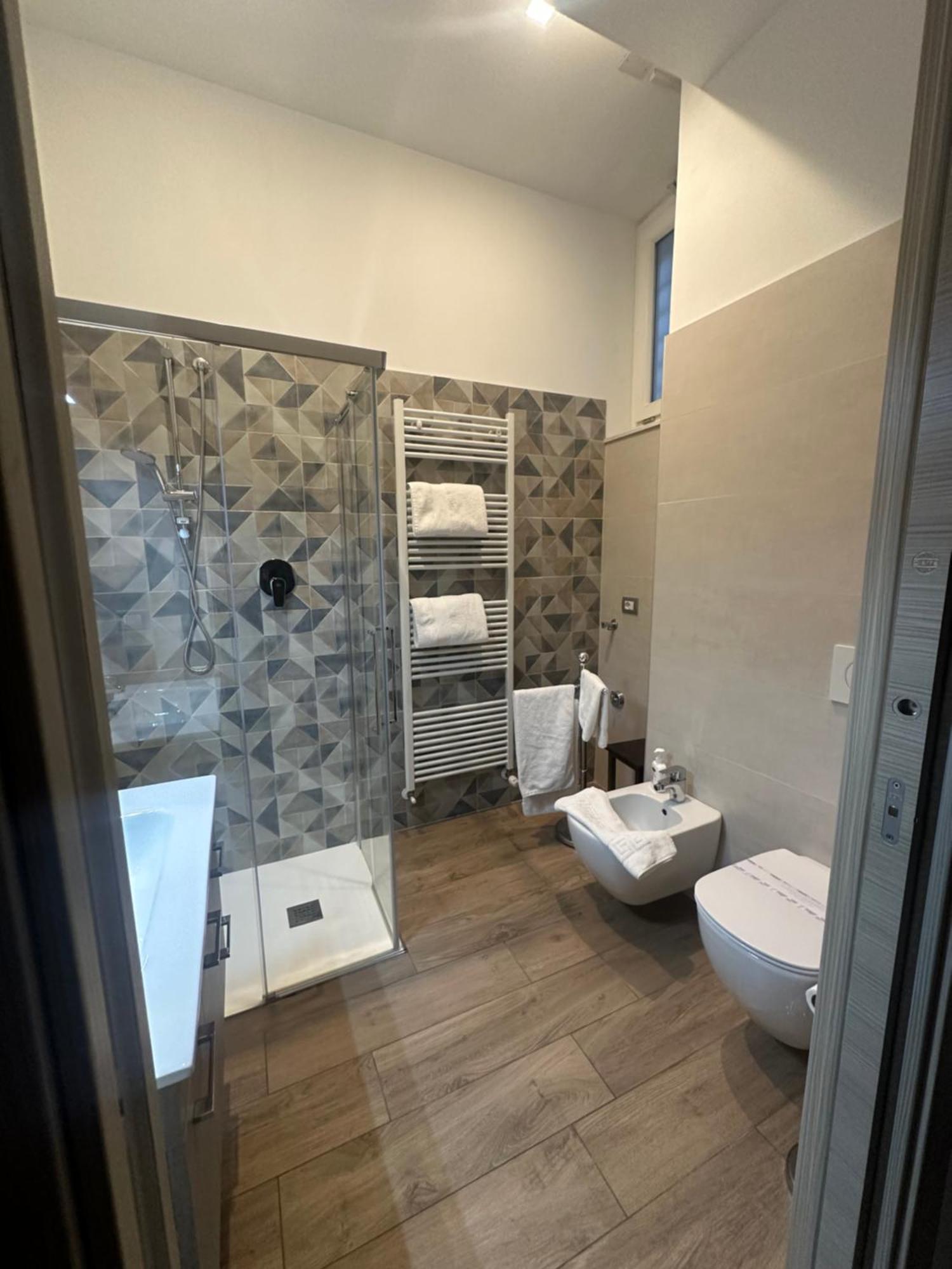 Residenza Pezzani Hotel Парма Екстериор снимка